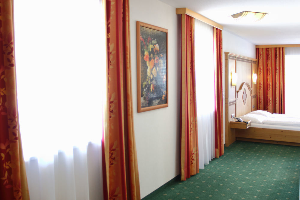 Zum Senner Suites Zillertal (Adults Only) Шлиттерс Экстерьер фото