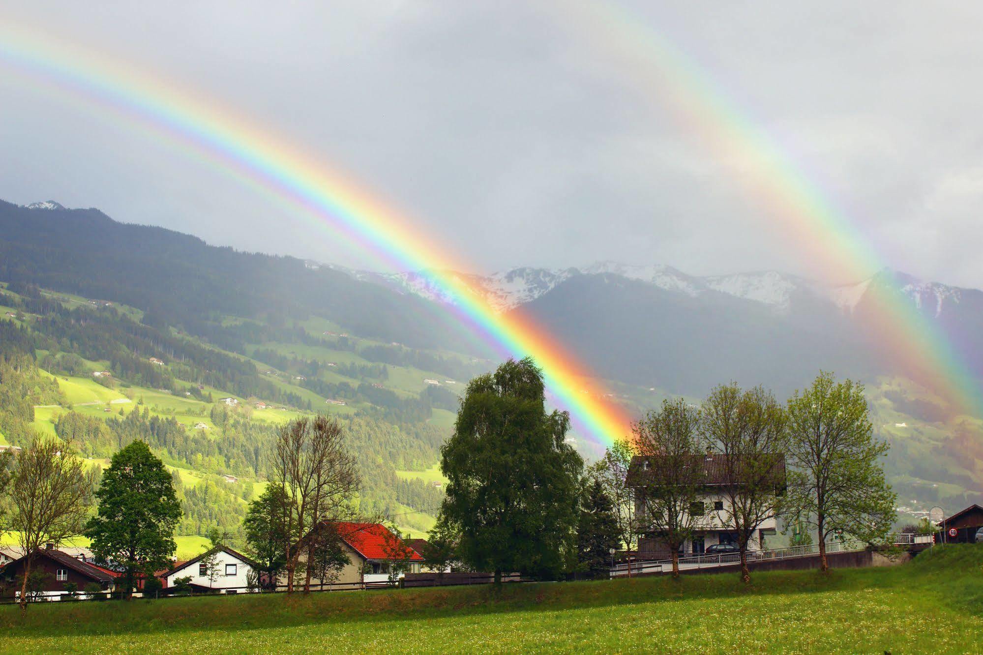 Zum Senner Suites Zillertal (Adults Only) Шлиттерс Экстерьер фото